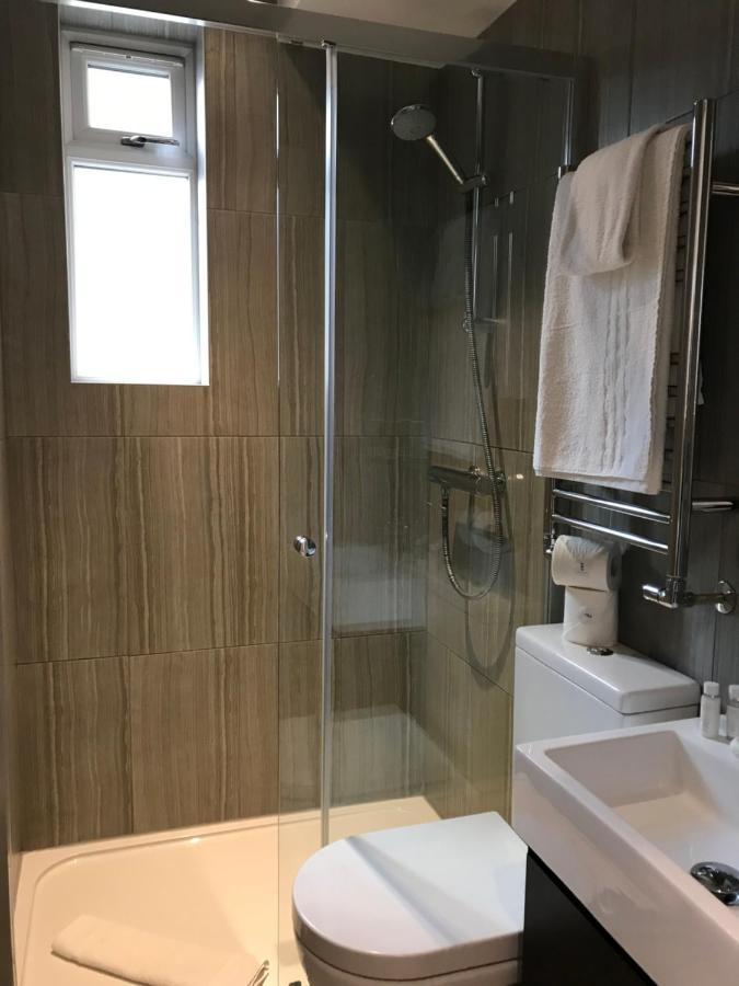 25 Ongar Road By Viridian Apartament