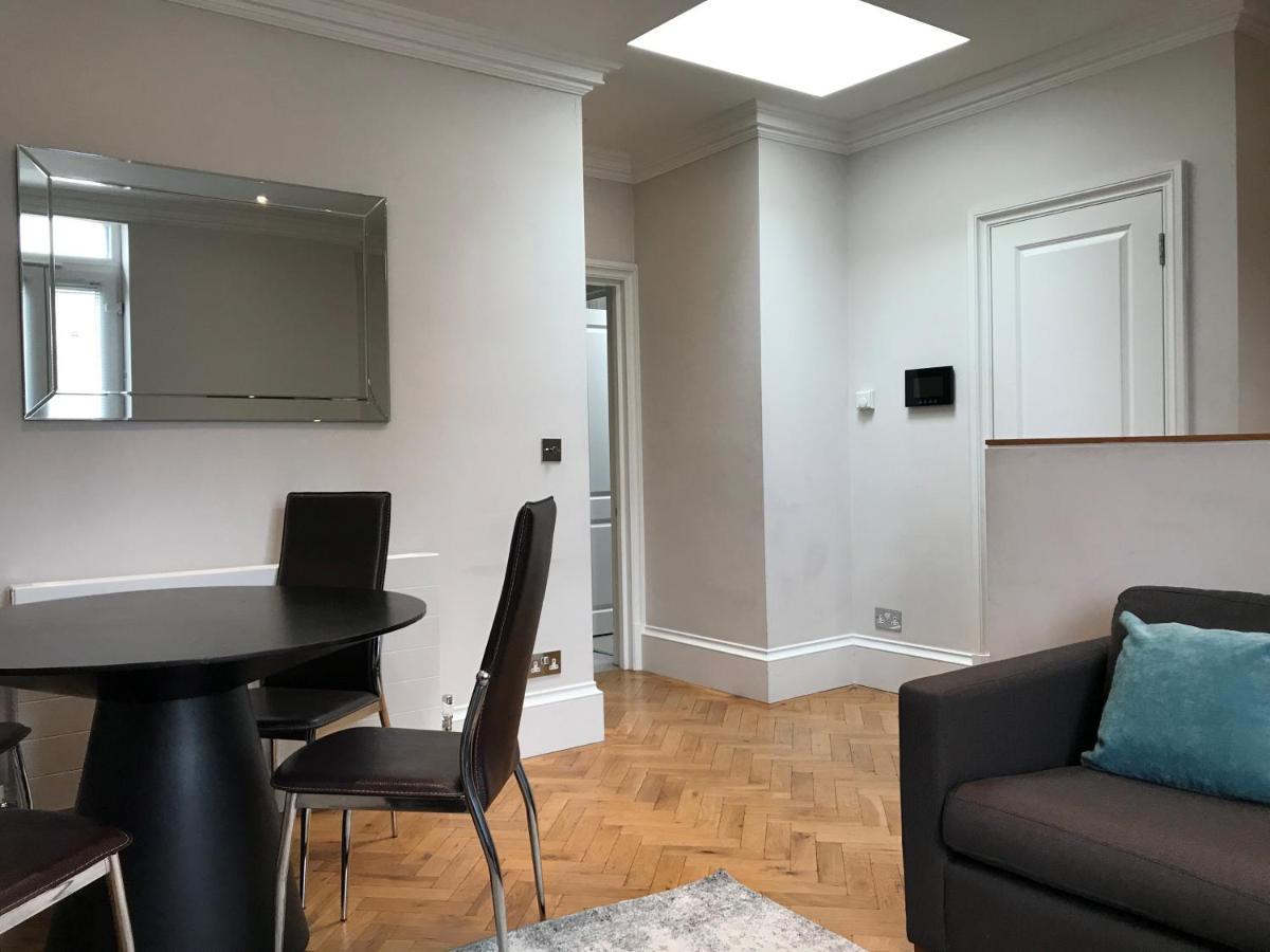 Apartament 25 Ongar Road By Viridian *
